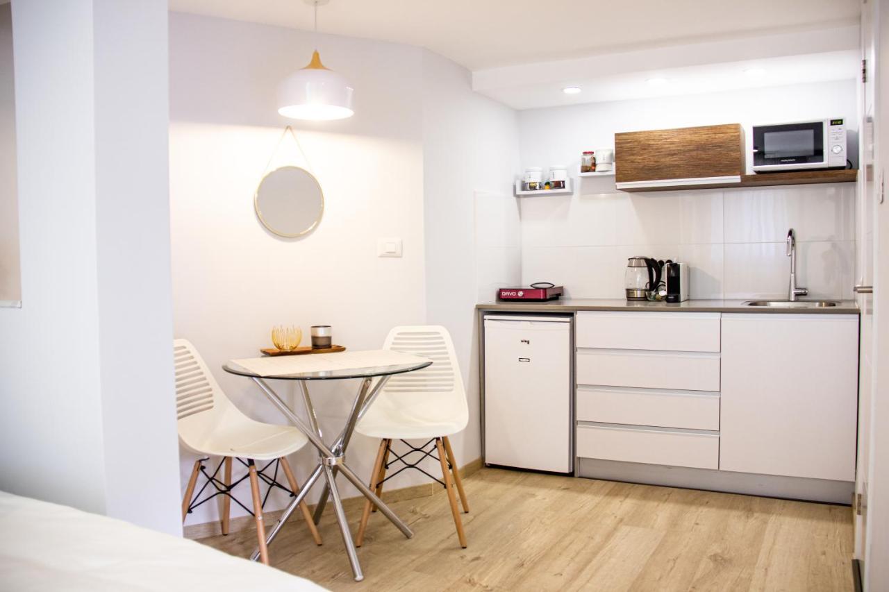 Stacey'S Stylish Studio Eilat Bagian luar foto