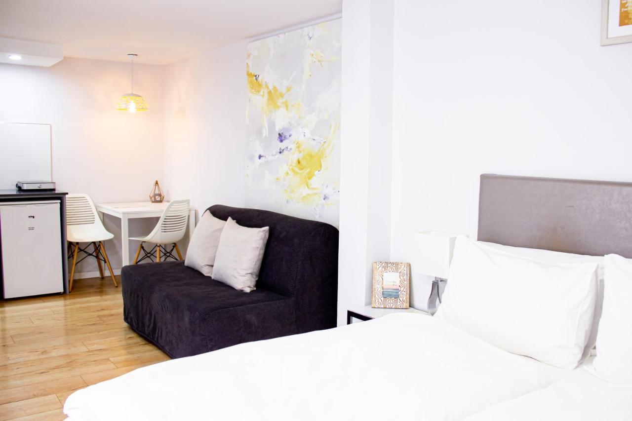 Stacey'S Stylish Studio Eilat Bagian luar foto