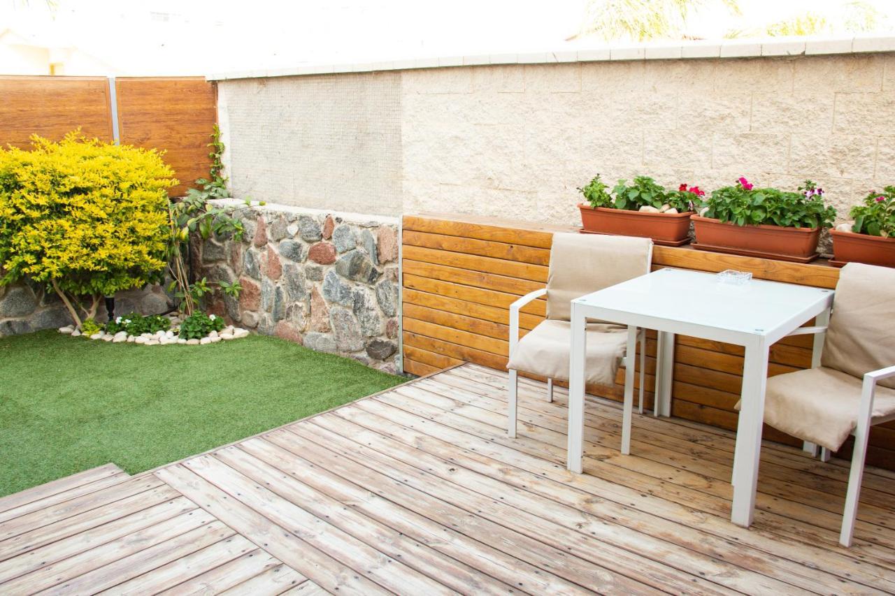 Stacey'S Stylish Studio Eilat Bagian luar foto