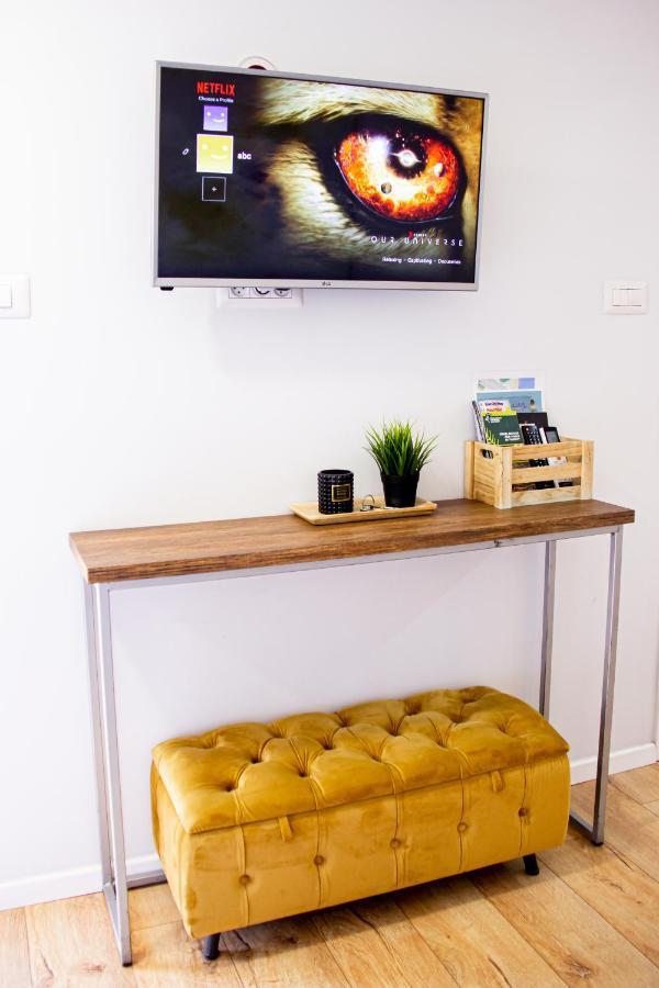 Stacey'S Stylish Studio Eilat Bagian luar foto