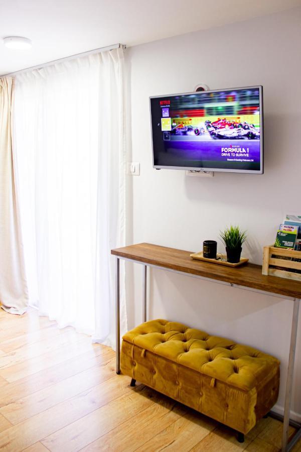 Stacey'S Stylish Studio Eilat Bagian luar foto